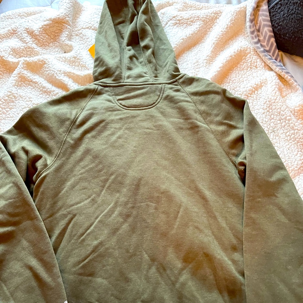 Carhartt hoodie